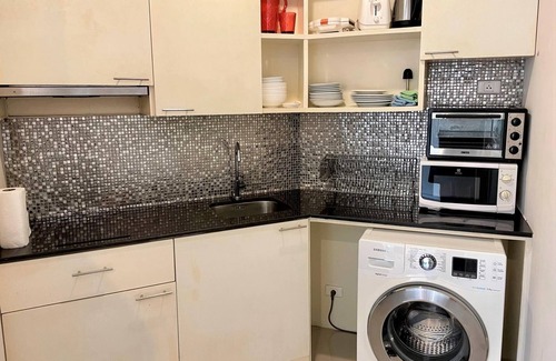 Karon Apartment | Convenient Karon studio, walk to beach & market