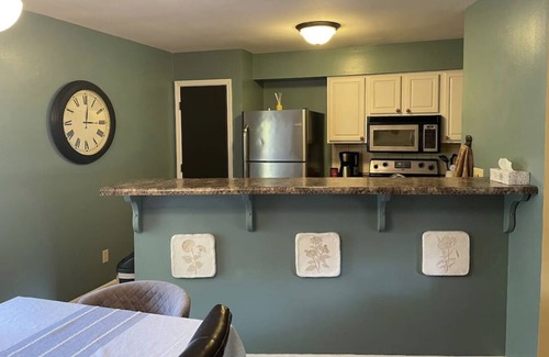 Columbia House | Convenient residential home