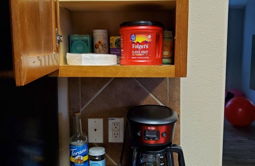 Spring House | Convenient to The Woodlands, Night-life and Concerts!