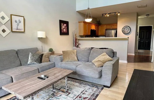Cartersville House | Conveniently Close to Everythingnn