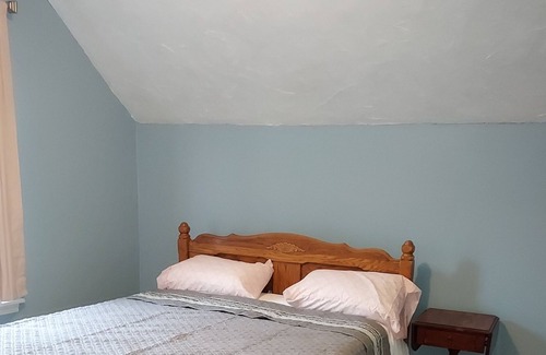 Bangor Apartment | Conveniently located, clean apartment, 5 minutes to everything!
