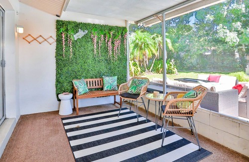 Bay Crest Park House | Conveniently located home with pool, Ping-Pong, screened patio, grills, & W/D