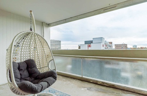 Linden-Mitte Apartment | CONZEPTplus - 4 room apartment | ID 6696 | WiFi