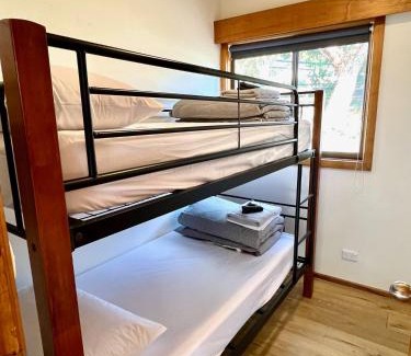 American River Apartment | Cooinda Holiday Village Cabins