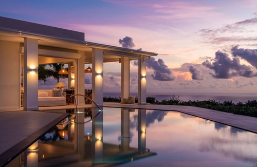 Deanes Villa | Cool Breeze by Blue Sky Luxury