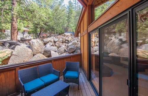 Idyllwild Cabin | Copper Mine Vacation Home