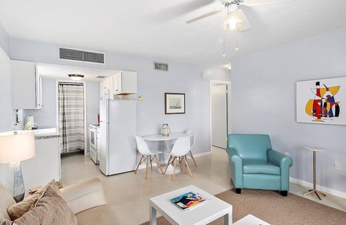 Vilano Beach House | Coquina Village | Wren Beach Rentals by Portoro
