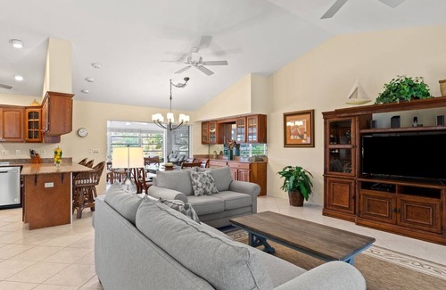 Coury House | Coral Cottage at Key Colony Beach ~ Charming home with private pool!