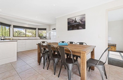 Marengo House | Coral Reef