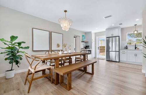 Jacksonville Beach House | Coral Way-Coastal retreat 1 mile to beach, walk to local brewery and eateries.