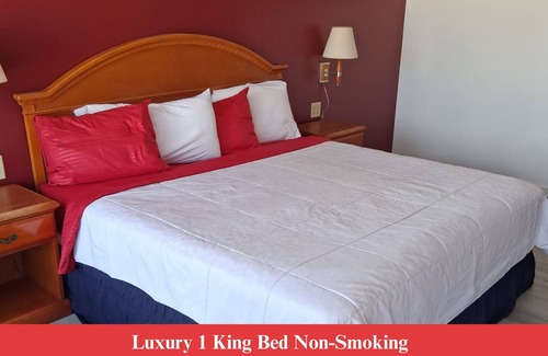 Anthony Hotel | Coratel Inn and Suites By Jasper Anthony