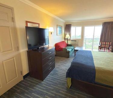Ocean Shores Hotel | Coratel Inn Ocean Shores Extended Stay