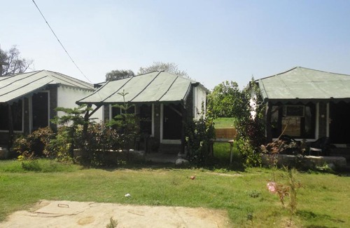 Nainital Hotel | Corbett Pool & Cottages