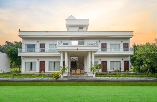 Ramnagar Hotel | Corbett The Regnum Resort