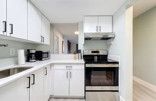 Lauderdale Harbours Apartment | Cordova Arms on the River by Rocketstay