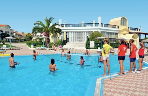 Kavos Hotel | Corfu Sea Gardens Hotel
