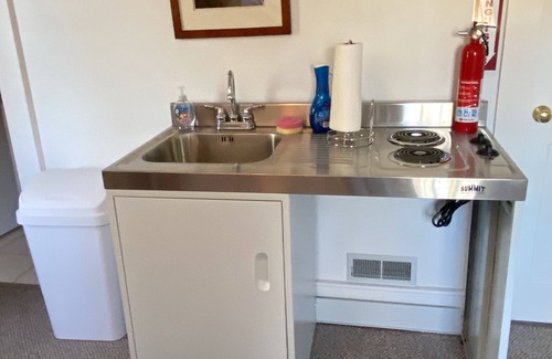 Ithaca Apartment | Cornell Golf Course Carriage House Apartment with Scenic Views in Ithaca, NY