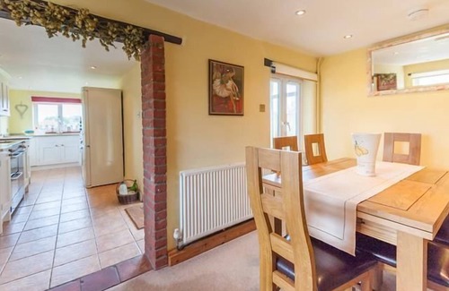Irstead Cottage | Corner Cottage | East Ruston Cottages. Happisburgh, Norfolk