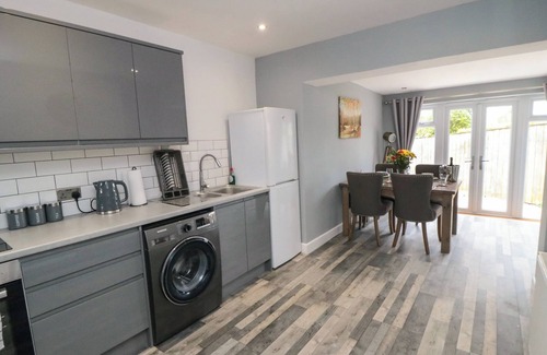 Bridlington Cottage | Corner Cottage