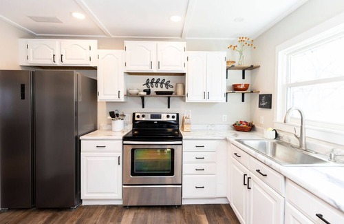 Muskegon House | Corner Crossing: Pumpkin Spice & Everything Nice – Experience Fall by the Lake!