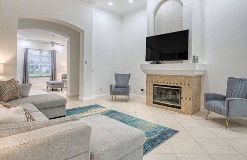 Ridgewood Lakes House | Corner lot home with screened pool + spa, game room, on-site golf, AC, & WiFi