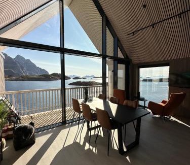 Henningsvaer Apartment | CornerView Apartment Henningsvær