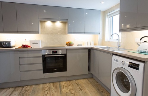 Camborne Cottage | CORNISH VIEWS, luxury holiday cottage, with a garden in Camborne
