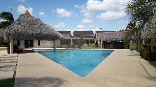 Nueva Gorgona Villa | Coronado Beach Paradise