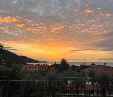 Latte Apartment | Corso montecarlo