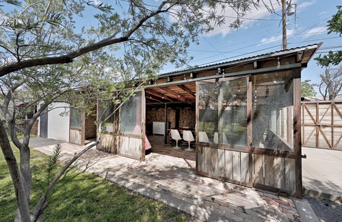 Marfa House | Corte del Norte, a compound of 3 houses and fabulous outdoor spaces!