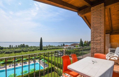 Moniga del Garda Apartment | Corte Ferrari: Two Bedroom apt. Elegance with balcony and lake view
