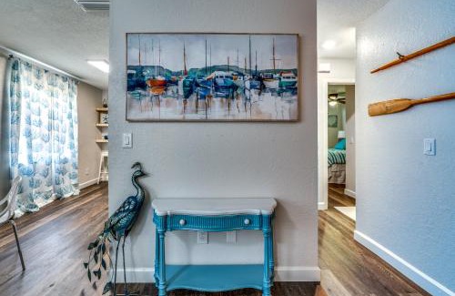 Bradenton Apartment | Cortez Gardens Cottage 11, Renovated, Close to Beach, 3-Bed, 2 Bath 10 people