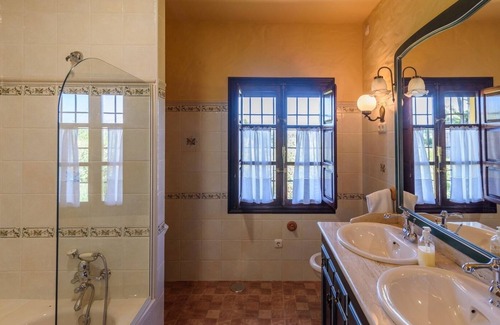 Archidona Villa | Cortijo Rural en Archidona by Ruralidays