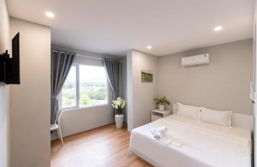 Tran Phu Beach Hotel | Cosmos Hotel Nha Trang by HT