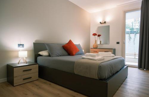 Zorzino Apartment | Costa Blu-Pool and Terrace overlooking the lake