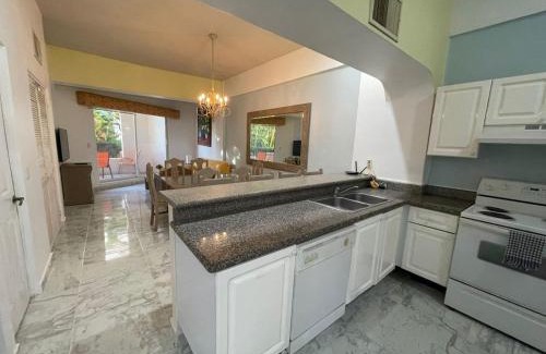 Cerritos Apartment | Costa Bonita Condominiums & Beach Resort - Primer planta