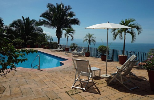 Conchas Chinas Condo | Costa de Oro - Casa Conchas Chinas 2BD Condo for rent in Conchas Chinas, Puerto vallarta