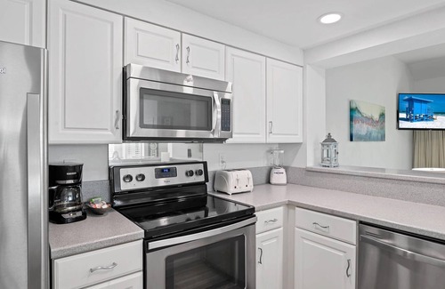 Sandestin House | CostaLuna-Beachwalk 2BR/2BA/Loft - Cart to Beach!