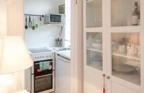 West End Apartment | Cosy 1-bed apartment in Dean Village - the most picturesque area of Edinburgh 🌳