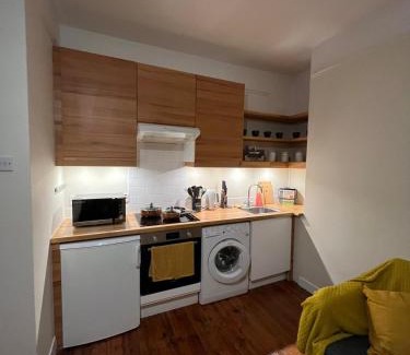 Vincent Square Apartment | Cosy 1 Bed Flat in the Heart of Westminster
