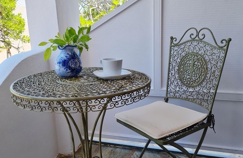 Mpatsi Apartment | Cosy 1-Bed Studio in Andros