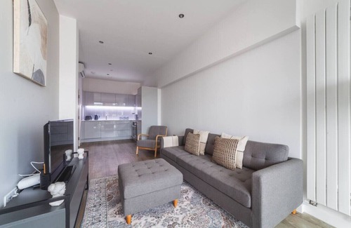 Camden Town with Primrose Hill Apartment | Cosy 1 bedroom Flat in Camden