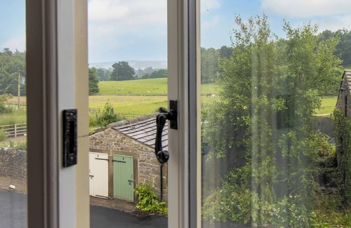Skipton House | Cosy 1 bedroom cottage with access to leading wellness retreat