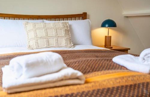 Kingham House | Cosy 2BD Cottage in Oxfordshire - Near Daylesford!