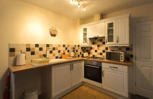 Castle Donington Apartment | Cosy 2BR Apt Near Airport Free Parking | By DerBnB