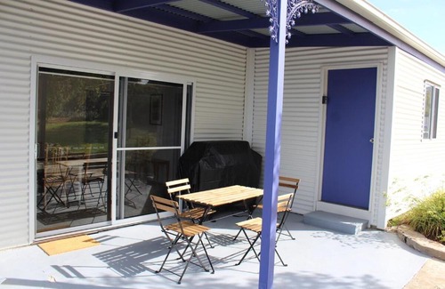Kingscote House | Cosy 3 bedroom cottage in the centre of Kingscote