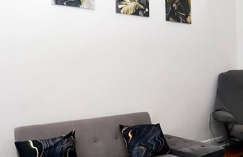 Braunstone Apartment | Cosy and get away and stress free stay with us, 5-10 mins away from city centre!