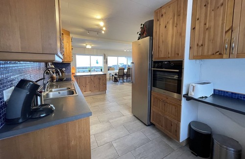 Akranes House | Cosy and Spacious house in Akranes, brilliant base to explore Iceland