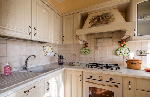 Castagnole Monferrato Apartment | Cosy apartment for 4 people with A/C, WIFI, TV and terrace