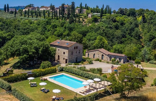 Collalto House | Cosy apartment in villa with private pool, WIFI, A/C, TV, patio, panoramic view and parking